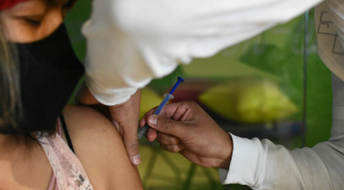 Instalarán puntos de vacunación antiCovid en municipios marginados vacuna