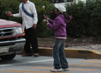 Trabajo infantil y ambulantaje se elevan por fin de año trabajo infantil