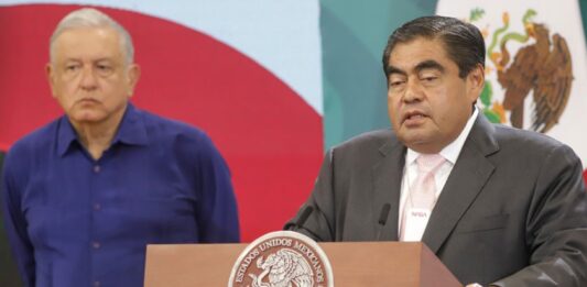 Este miércoles AMLO rendirá su informe de labores en la explanada del zócalo de la CDMX. Foto: Es Imagen