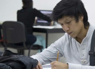 BUAP regresa a aulas el 24 de enero con 50% de alumnos El regreso de estudiantes de preparatorias BUAP será hasta que reciban su segunda dosis anticovid. Foto: Es Imagen