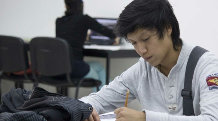 BUAP regresa a aulas el 24 de enero con 50% de alumnos El regreso de estudiantes de preparatorias BUAP será hasta que reciban su segunda dosis anticovid. Foto: Es Imagen