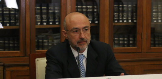 Carlos Palafox también se desempeñó como director del Instituto Poblano de la Vivienda. Foto: @CongresoPue