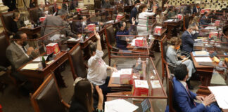 Ediles podrán usar créditos a cuenta de fondos sociales Diputados avalaron que soliciten por adelantado hasta el 25% de los recursos que corresponden al FISM. Foto: Es Imagen