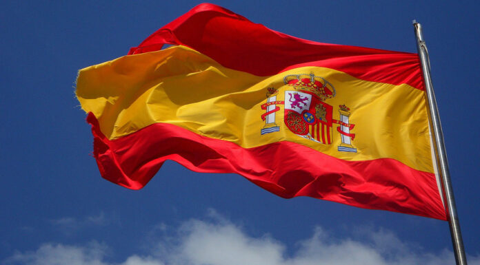 España reportó máximo de contagios diarios España