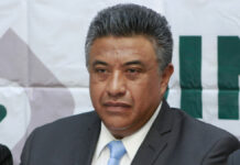 Francisco Romero acusa persecución política de FGE Francisco Romero acusó hostigamiento y persecución política