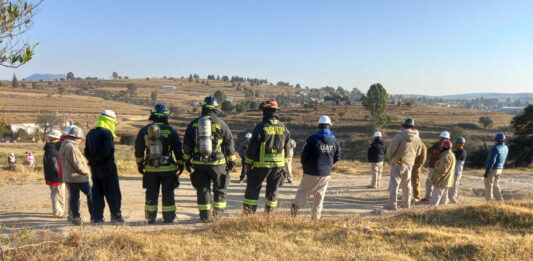 Pemex y Bomberos de Puebla clausurarán la toma y harán el sellado del ducto. Foto: @PC_Estatal