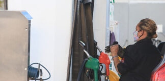 Encuentran gasolina en 13 pesos en Ciudad Serdán El mismo establecimiento ofreció el precios más bajo de gas en cilindro a 24.20 pesos. Foto: Es Imagen