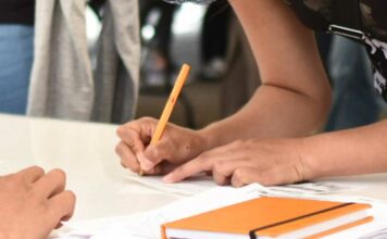 Recibe INE 3 millones de firmas en apoyo a la revocación INE