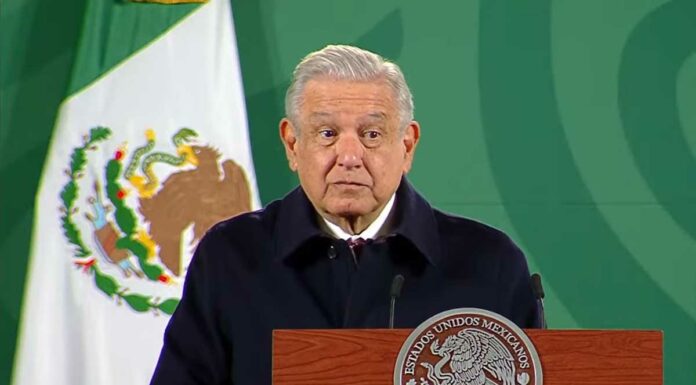INE erró al aplazar la revocación, afirma AMLO INE