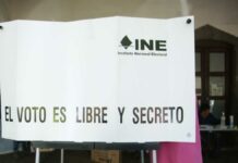 INE reduciría gastos para organizar revocación José Roberto Ruiz., consejero del INE dijo que no habrá más ajustes tras definir el número de casillas a instalar en la consulta popular. Foto: Es Imagen