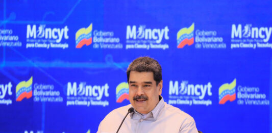 Maduro comentó que los contagiados llegaron en distintos vuelos desde la semana pasada. "Era inevitable", dijo.