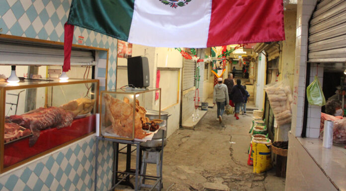 Ofrece Eduardo Rivera recurso para mercado de Amalucan El monto del recurso se acordará con los comerciantes, informó el edil. Foto: Es Imagen