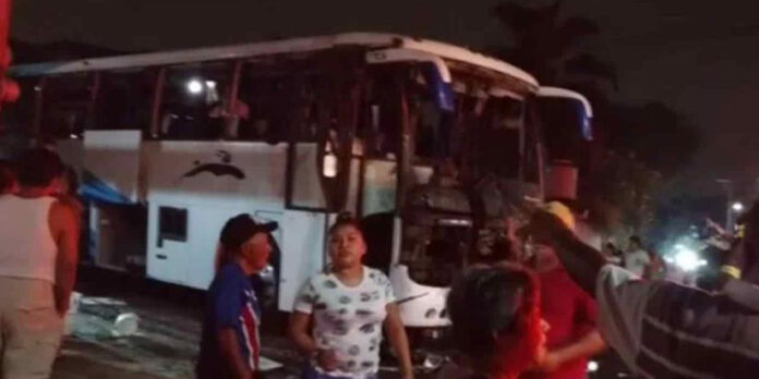 Los jóvenes peregrinos, viajaban a la localidad de San José de Tapia, en el municipio de Naranjal, provenientes de la Ciudad de México