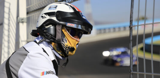 Disfrutaron de la última carrera de la Nascar Peak México Series. Foto: Especial