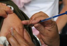 Salud reporta avance del 95% en vacunación anticovid El secretario de Salud en Puebla, José Antonio Martínez, alertó sobre una cuarta ola de COVID19 ante la inevitable llegada de Ómicron.