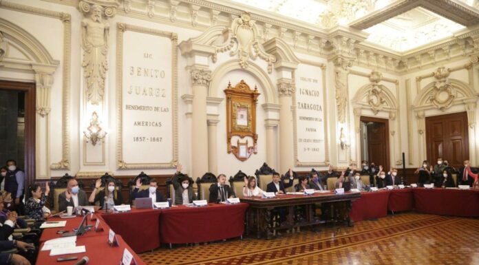Aprueba Cabildo de Puebla reformas para mejorar alumbrado público