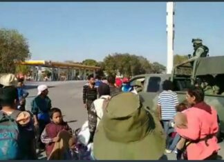 Camioneta del INM atropella a dos migrantes