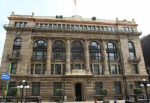 Banxico sube su tasa de interés a 5.5% Banxico