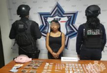 Detiene Policía Estatal a mujer con más de 120 dosis de aparente droga