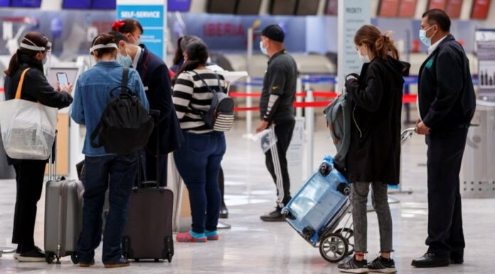 Israel prohíbe viajar a México por Covid-19
