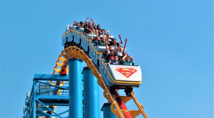 Six Flags México bajo la lupa; COPRED investiga discriminación Six Flags Superman the last escape
