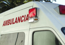 Muere de un infarto custodio de camión de valores en colonia Xonaca ambulancia