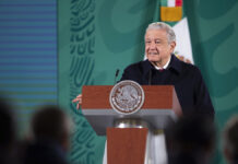 AMLO anuncia “Plan México” para enfrentar a China AMLO informó en conferencia de prensa que este plan ya se presentó ante funcionarios de los Estados Unidos.