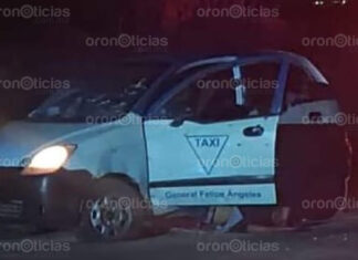 Mueren 3 durante balacera en Felipe Ángeles Dos de los cuerpos quedaron dentro de un vehículo de alquiler en el que viajaban. Foto: Oro Noticias