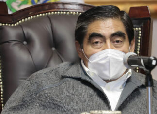 Rechaza gobernador venta de restos humanos en Puebla El gobernador aseguró que no hay denuncias sobre el comercio “malévolo” de restos humanos o sobre la exhumación de cuerpos en panteones.