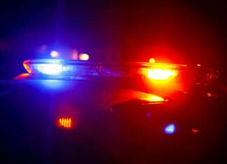Auto cae en barranca de Chalchihuapan; hay 1 muerto barranca