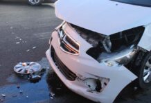 Choques dejan 3 muertos y 21 heridos en fiestas navideñas choques