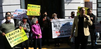 Protestan en Congreso por cobro de alumbrado cobro