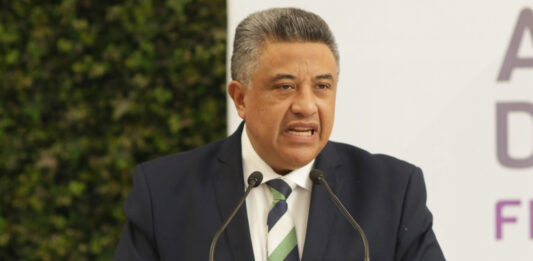 La Comisión Inspectora del Congreso de Puebla, Olga Lucía Romero Garci-Crespo, abrió la posibilidad de citarlo.