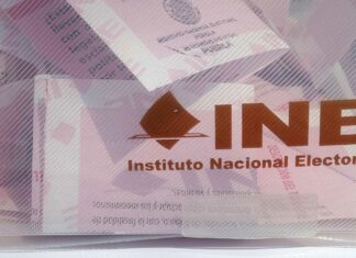Denuncian a consejeros del INE por posponer revocación consejeros
