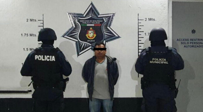 Detienen a sujeto por robo de vehículo en Atlixco detenido