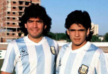 Hugo Maradona muere por paro cardíaco a los 52 años Hugo Maradona jugó futbol desde muy pequeño, igual que sus hermanos Diego y Lalo.