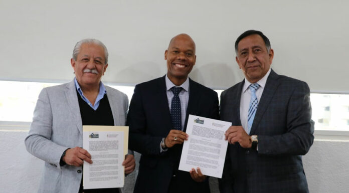 Firman convenio ISSSTEP y Universidad de la Salud ISSSTEP