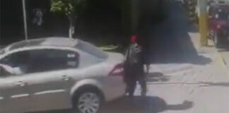 Sujeto finge ser atropellado en Camino Real a Cholula