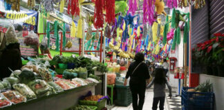 Comprar en mercados de Puebla, pide Ayuntamiento Actualmente, existen en la ciudad de Puebla 31 mercados.