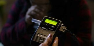 Alcoholímetro aplica con medidas anti covid esta Navidad operativo