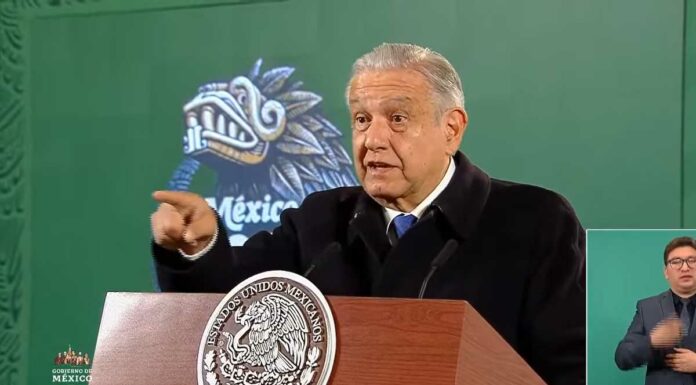 No hay “paleros” en las mañaneras, dice AMLO paleros