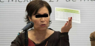 Sigo en prisión porque soy mujer: Rosario Robles "Si no fuera mujer, quizás llevaría mi proceso en libertad "afirmó luego de que le negaran la prisión domiciliara. Foto: @cpabogadossc