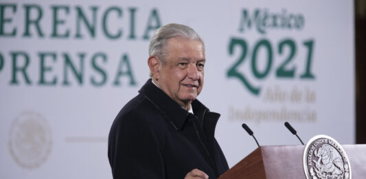 Reducir la pobreza es el tercer deseo de AMLO.