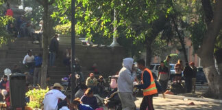 SEDIF otorga alimentos para caravana migrante sedif