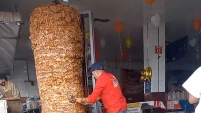 taqueria-trompo-gigante1 taquería trompo gigante pastor