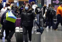 Proponen vacunación obligatoria para vuelos locales en EU El principal experto en temas infecciosos propuso un mandato de vacunación obligatoria para vuelos nacionales.