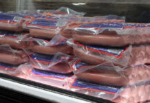 Video de salchicha en ácido alcanza 10 millones de vistas "No usaré cualquier ácido", aclara al principio del video.