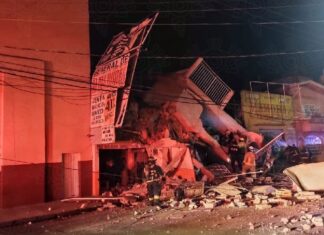 Explosión de gas en edificio deja 60 damnificados