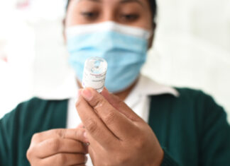 ¡Atención! Así se aplicarán los refuerzos al personal médico ¡Atención! En caso de no contar con el comprobante de segunda, los asistentes deberán de llenar el formato anexo.