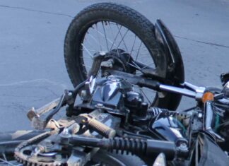 Muere motociclista al derrapar en Vía Atlixcáyotl El automovilista responsable del accidente se dio a la fuga. Foto: Especial